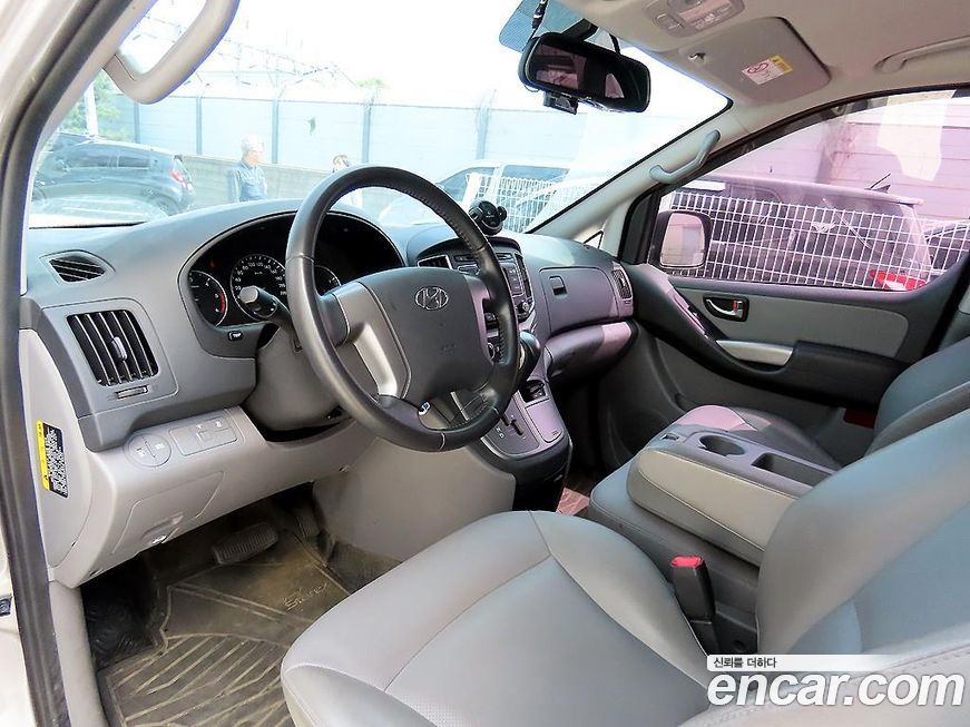 Hyundai Starex 2021