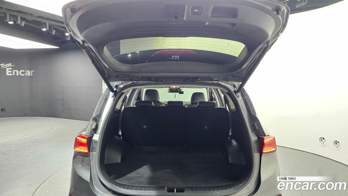 Hyundai Santafe 2020