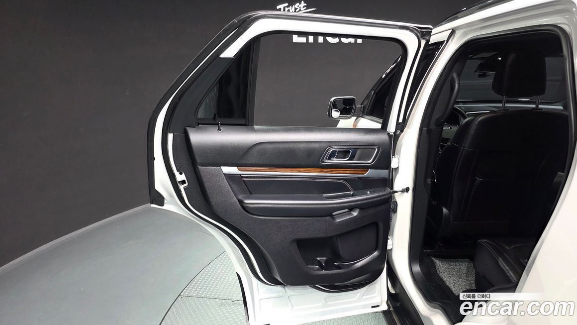 Ford Explorer 2019