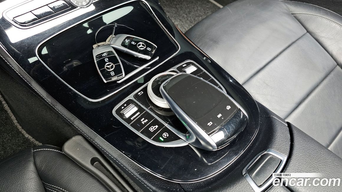 Mercedes-Benz E-Class 2017