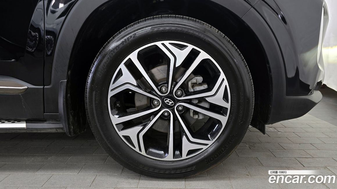 Hyundai Santafe 2020