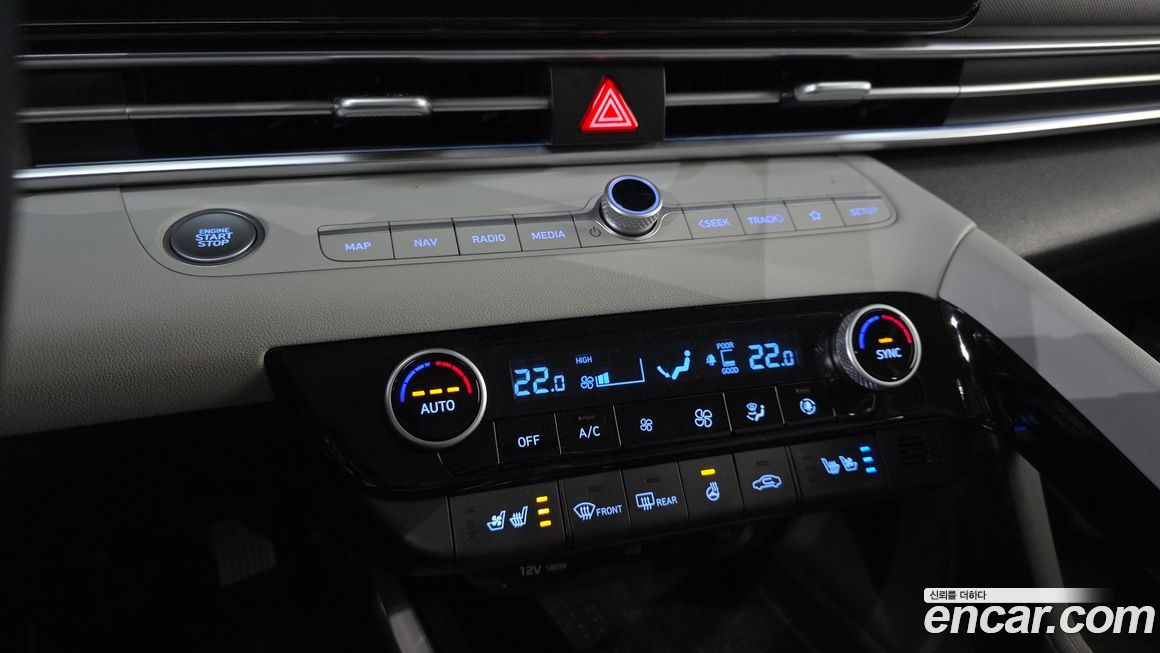 Hyundai AVANTE 2021