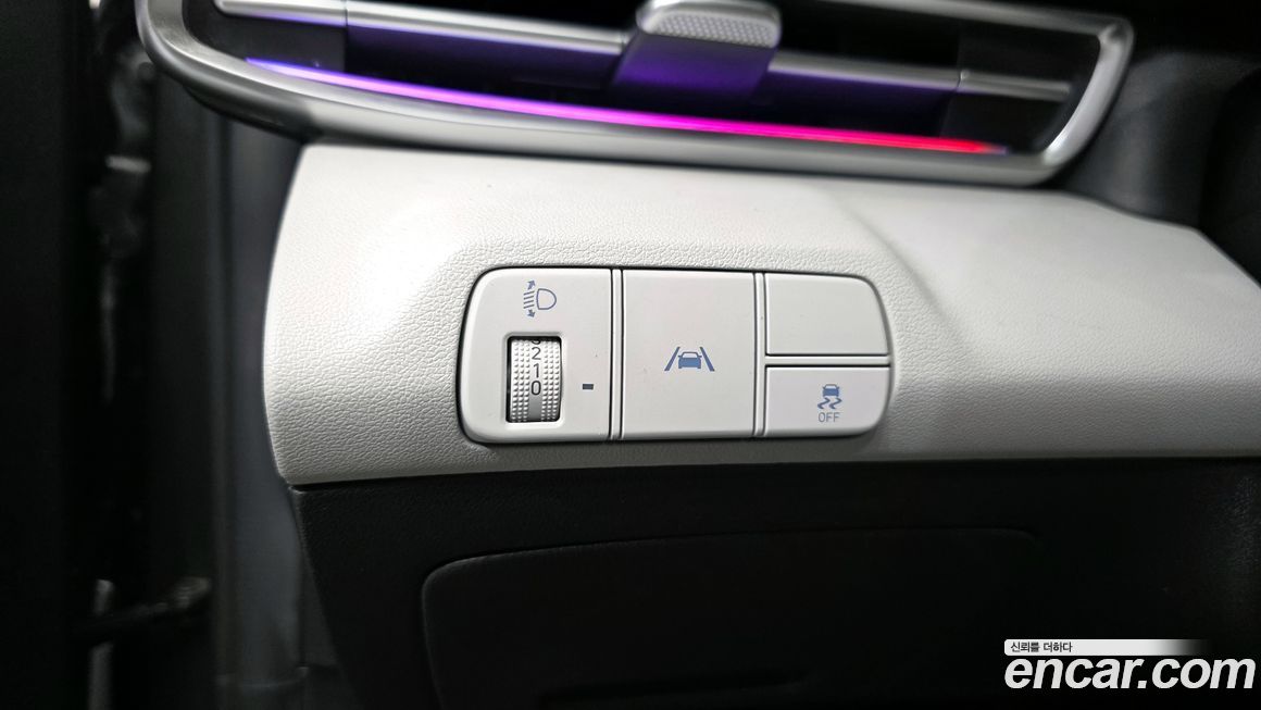 Hyundai AVANTE 2023