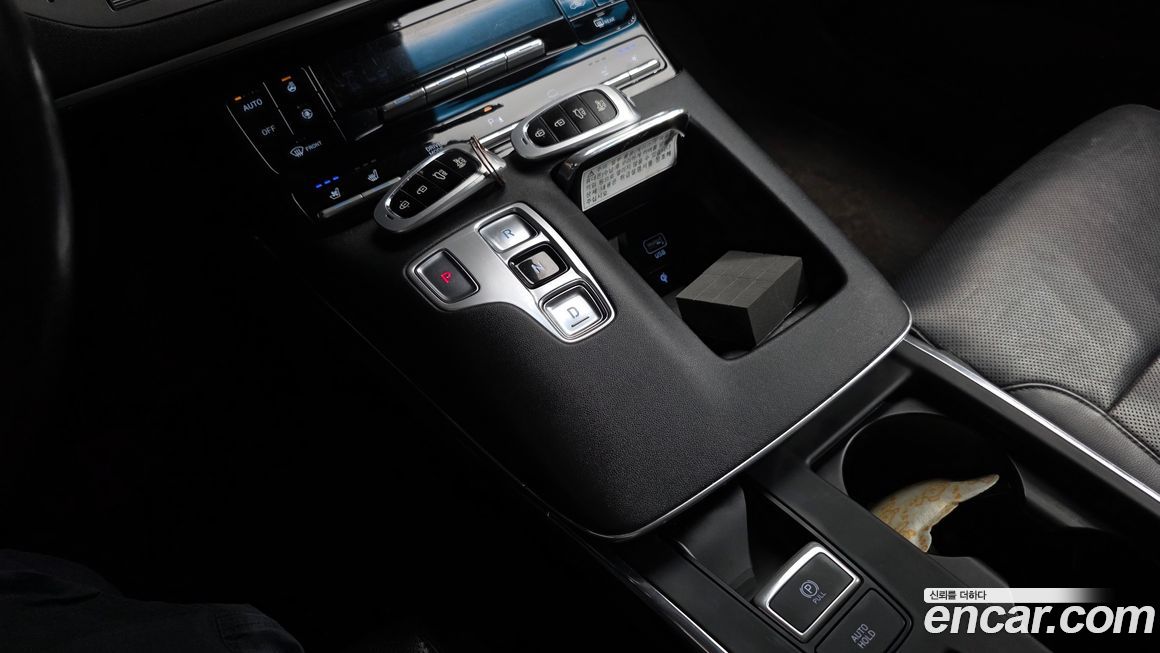 Hyundai Grandeur 2020