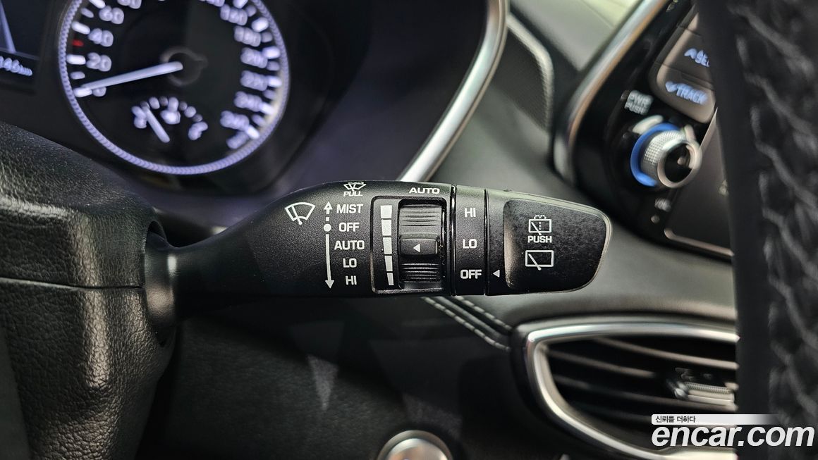 Hyundai Santafe 2020