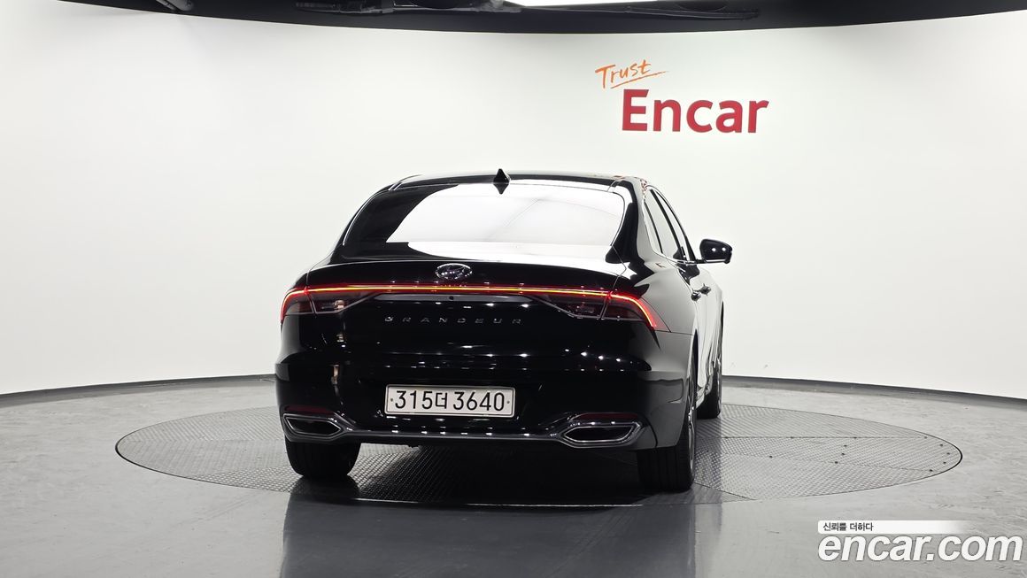 Hyundai Grandeur 2022