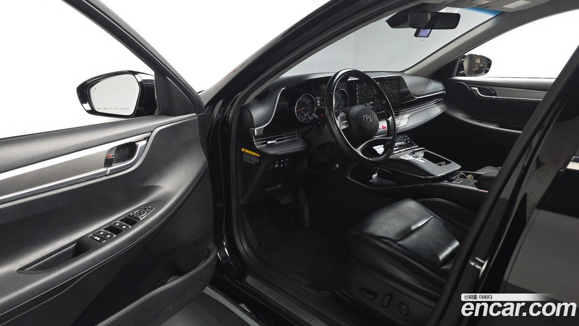 Hyundai Grandeur 2020