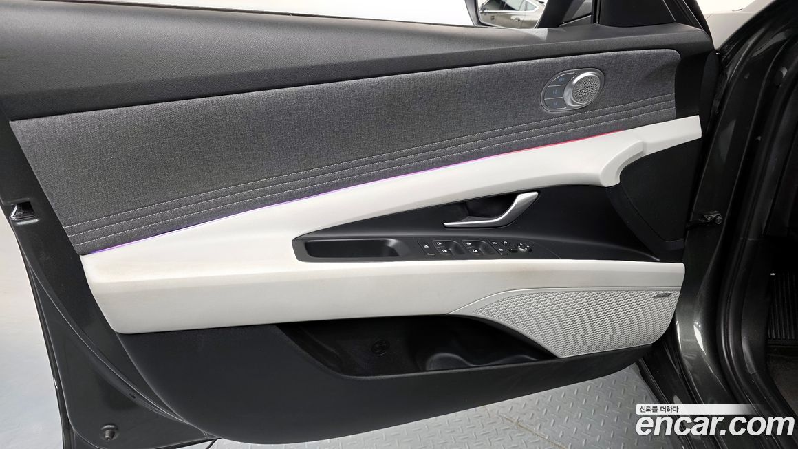 Hyundai AVANTE 2023