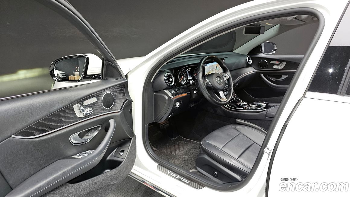 Mercedes-Benz E-Class 2017