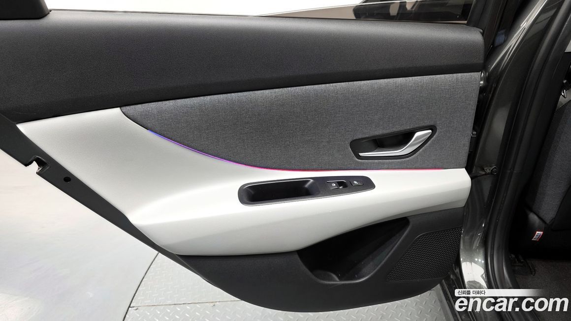 Hyundai AVANTE 2023