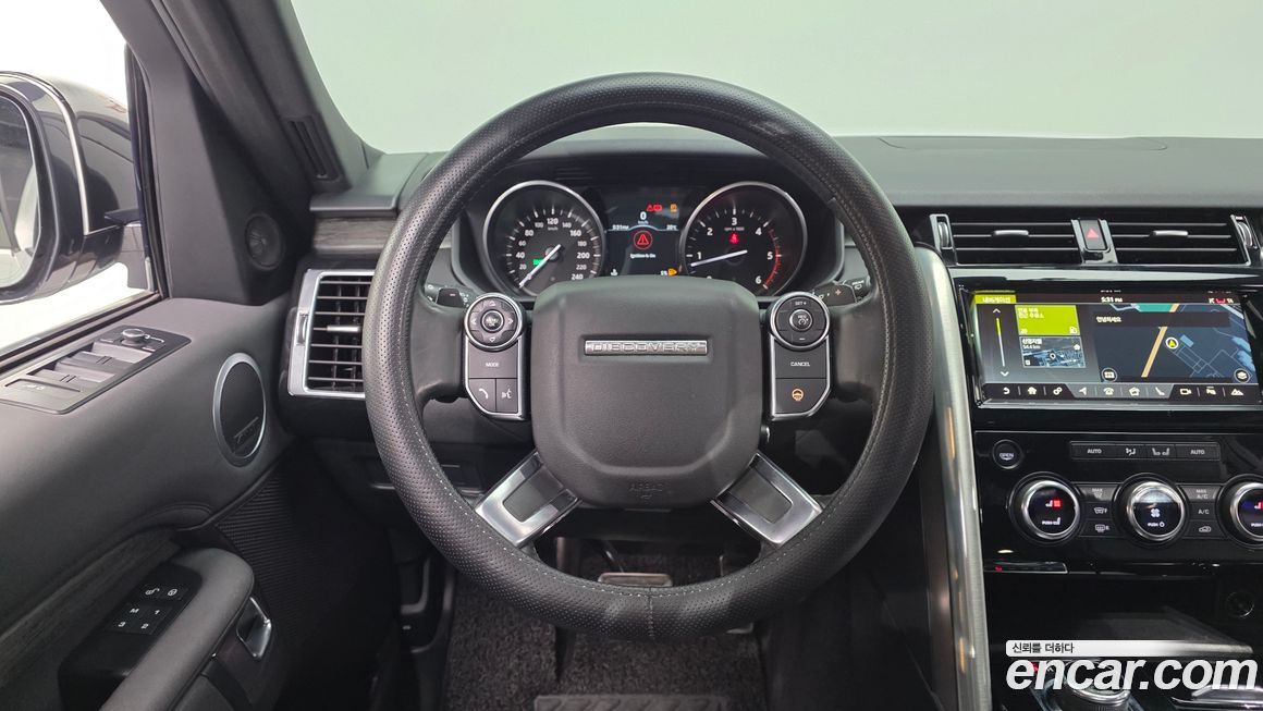 Land Rover Discovery 2017