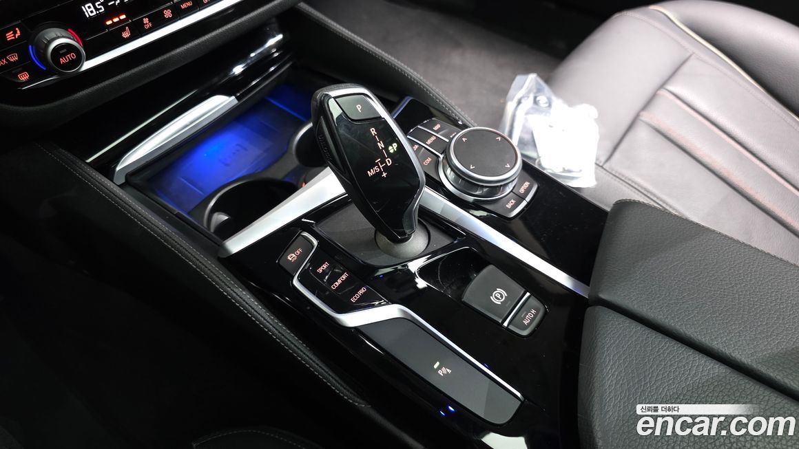 BMW 5-Series 2019