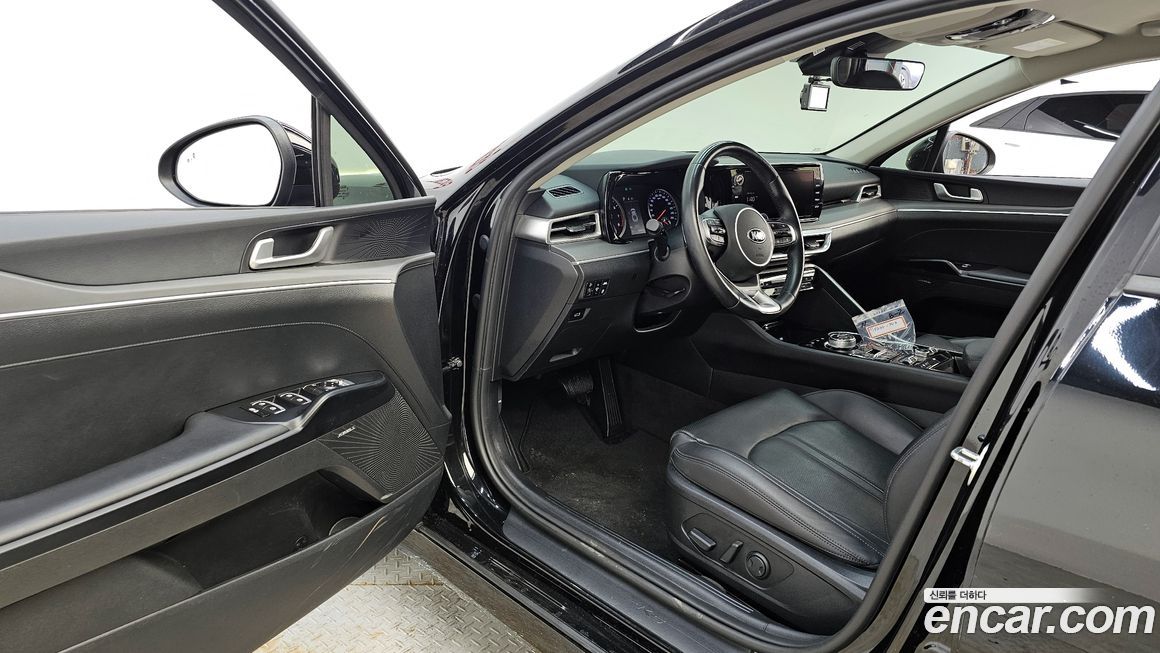 Kia K5 2021