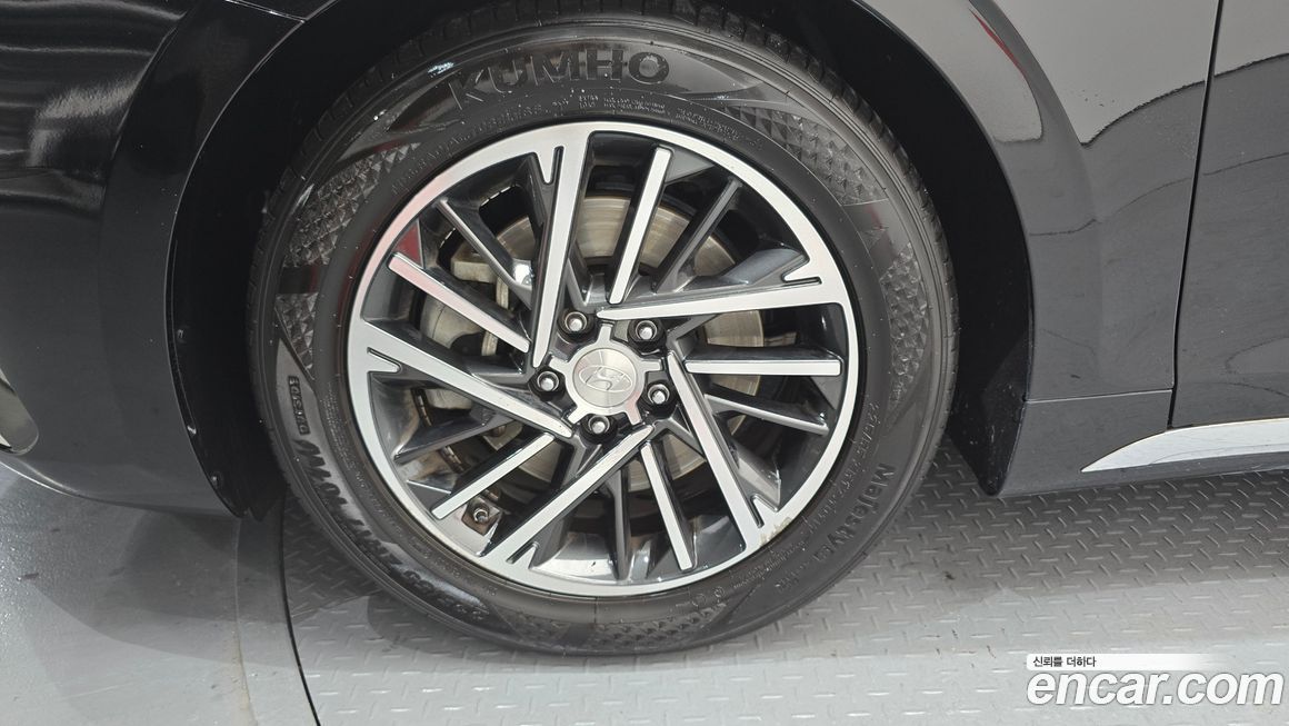Hyundai Grandeur 2020