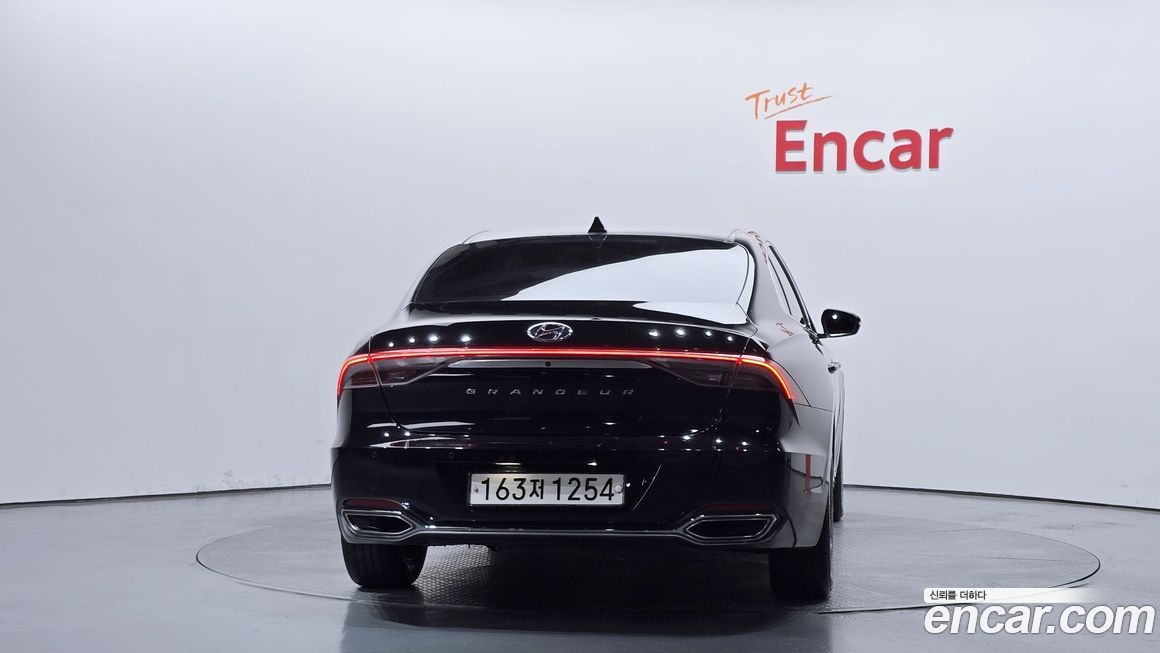 Hyundai Grandeur 2020