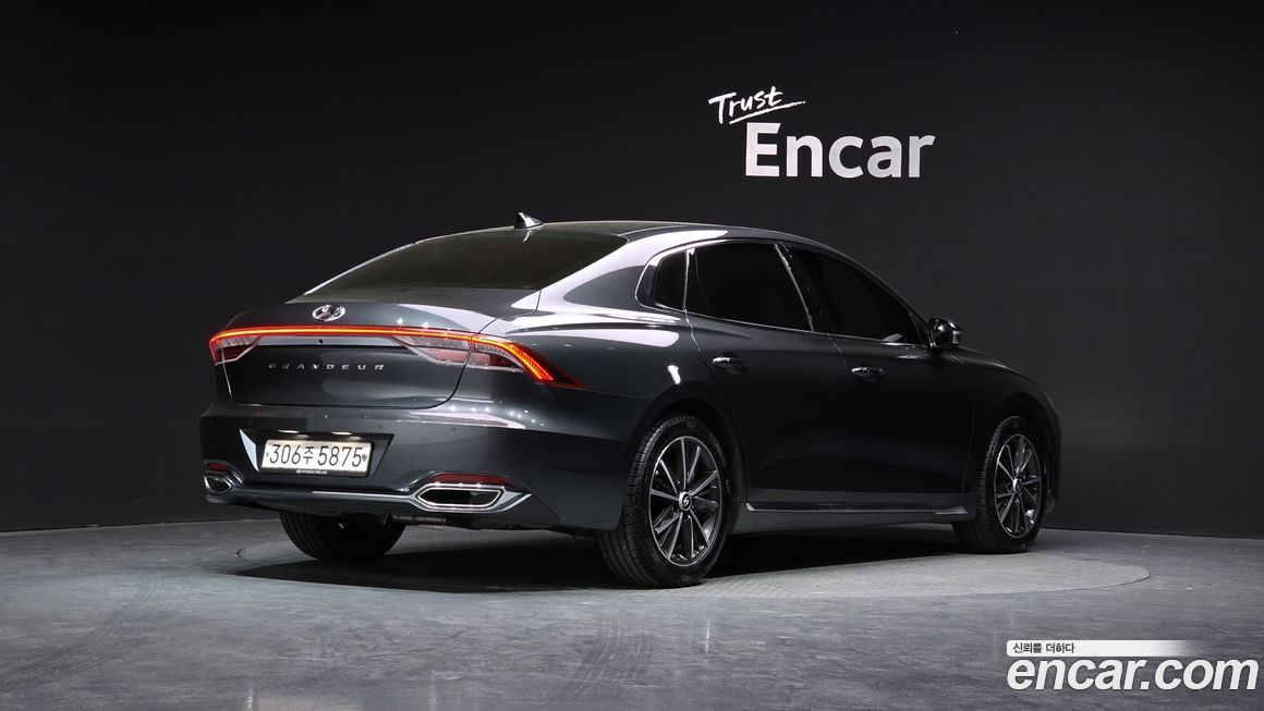 Hyundai Grandeur 2020