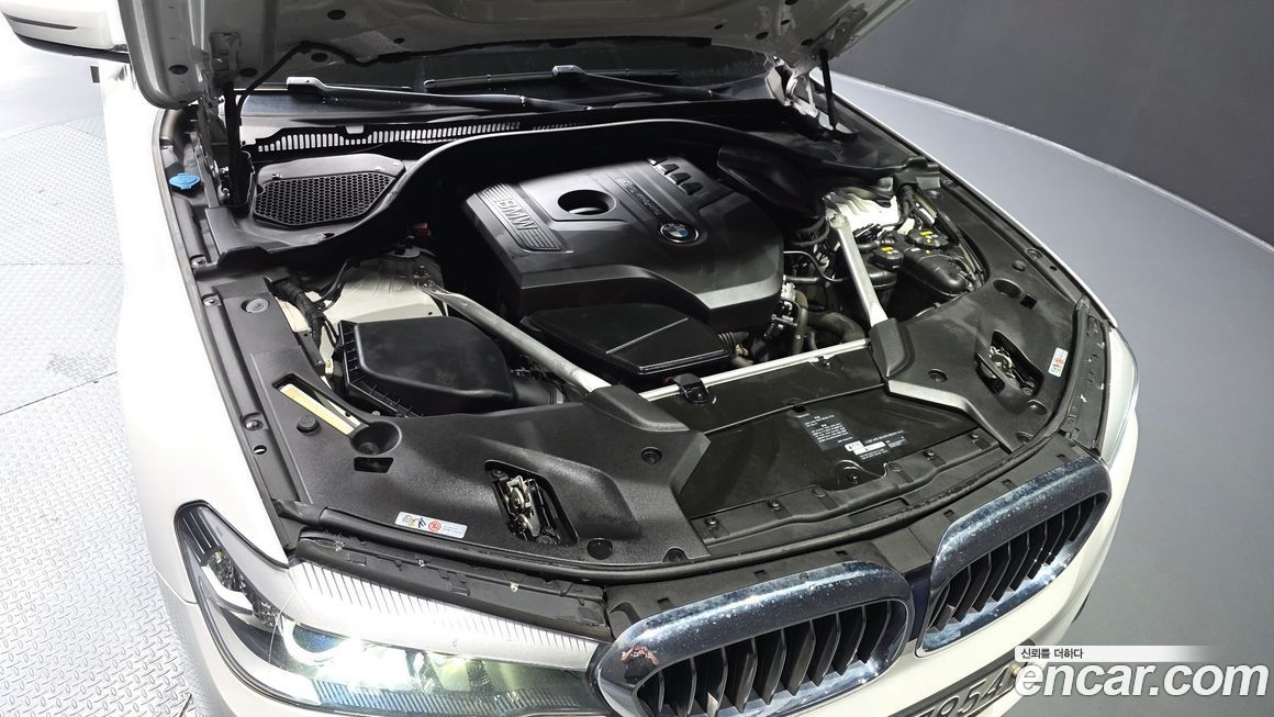 BMW 5-Series 2019