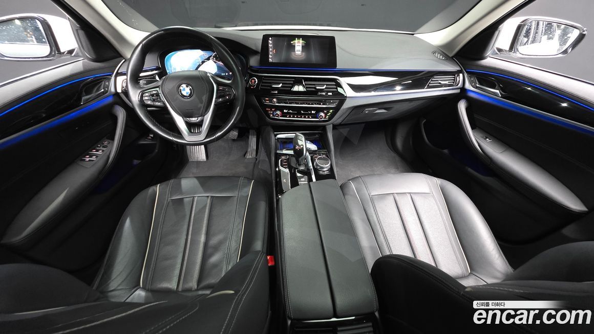 BMW 5-Series 2019
