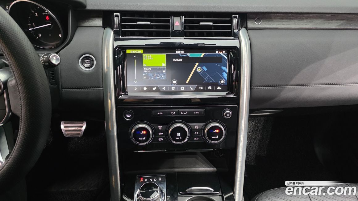 Land Rover Discovery 2017