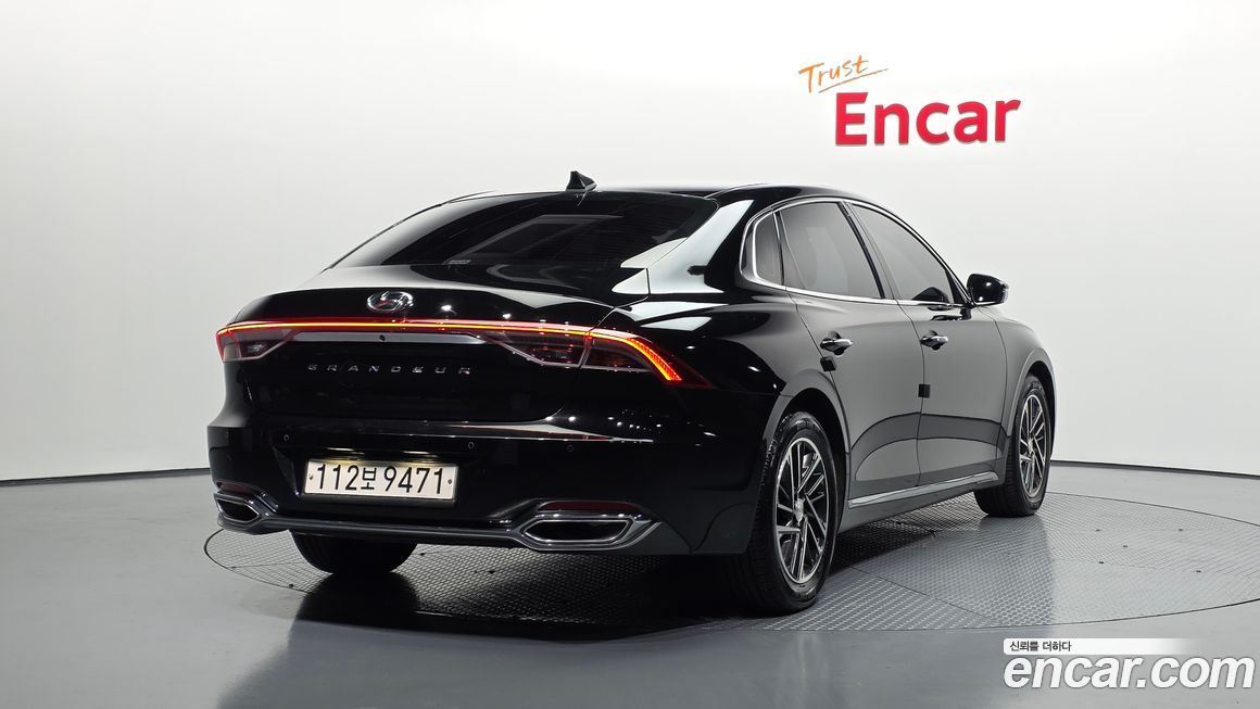 Hyundai Grandeur 2022