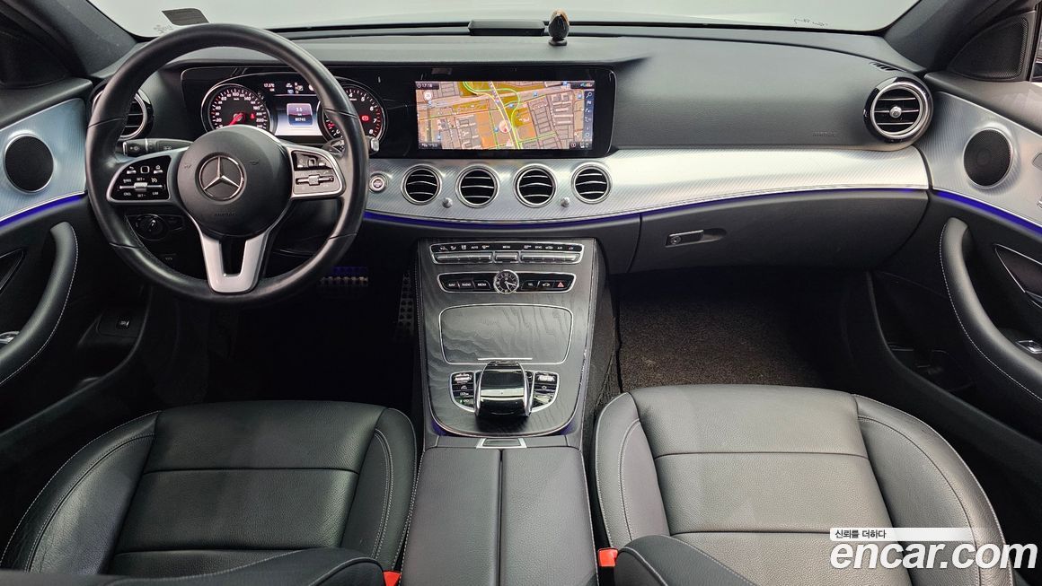 Mercedes-Benz E-Class 2020