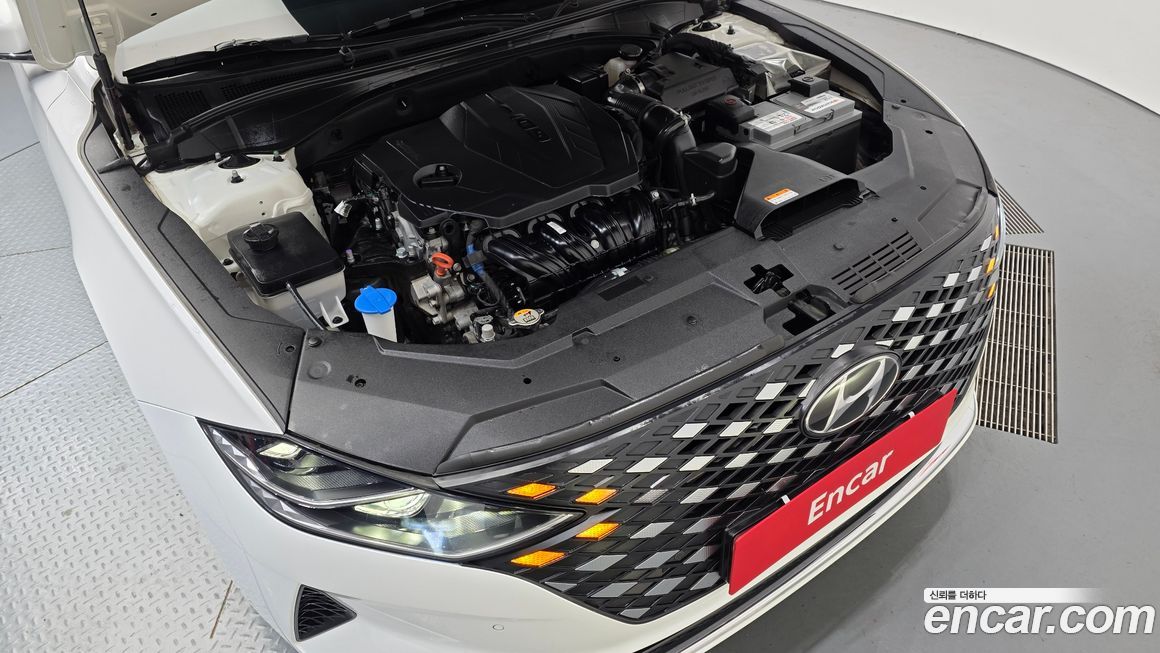 Hyundai Grandeur 2020