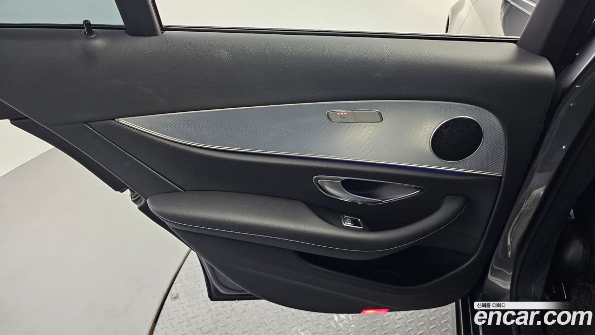 Mercedes-Benz E-Class 2020