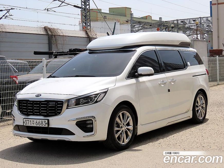 Kia Canival 2020