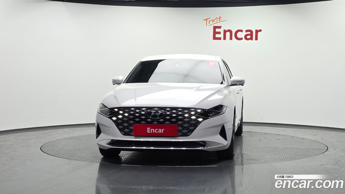 Hyundai Grandeur 2022