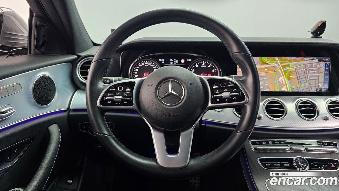 Mercedes-Benz E-Class 2020