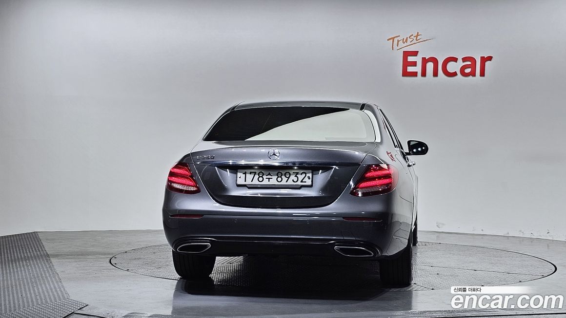 Mercedes-Benz E-Class 2020