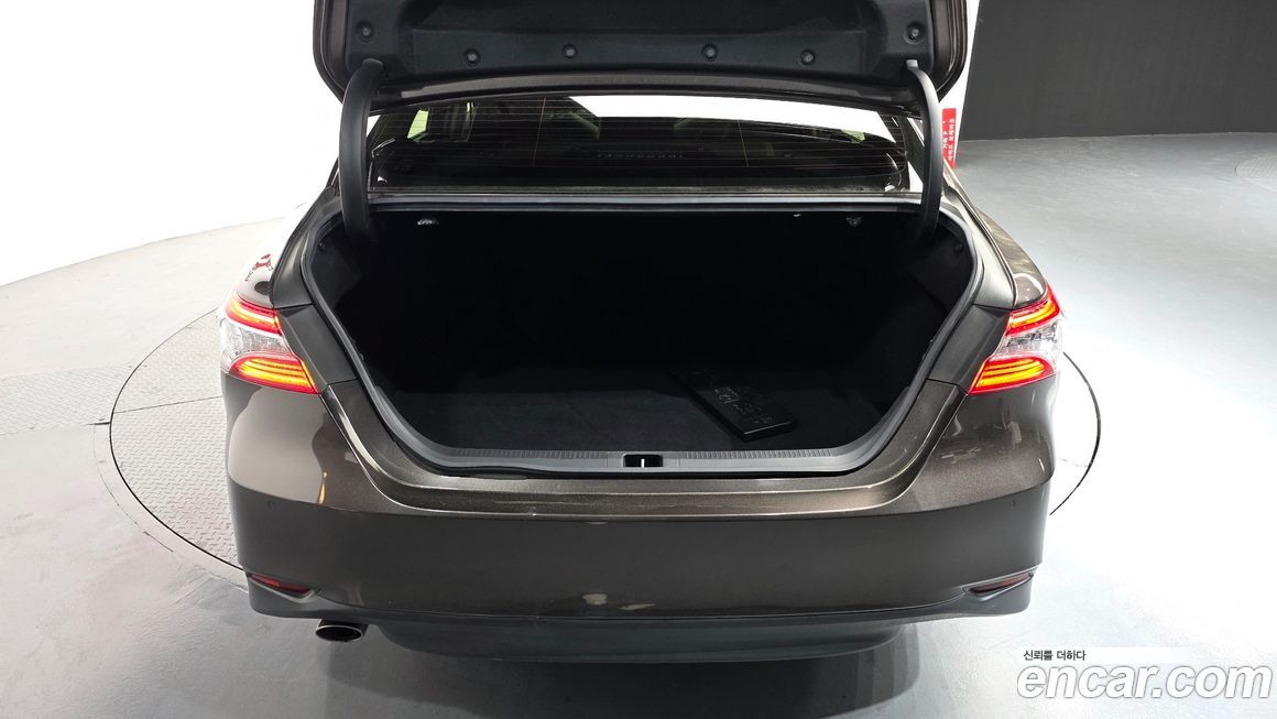 Toyota Camry 2018