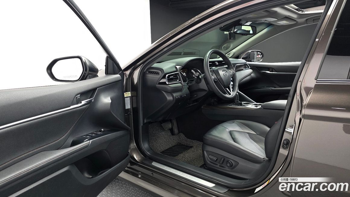 Toyota Camry 2018