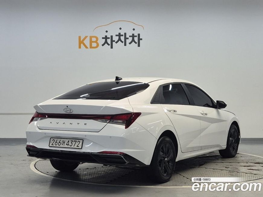 Hyundai AVANTE 2023