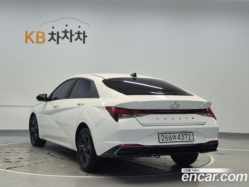 Hyundai AVANTE 2023