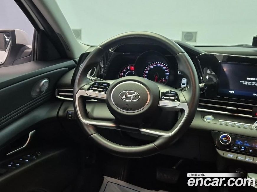 Hyundai AVANTE 2023