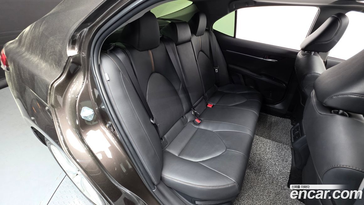 Toyota Camry 2018