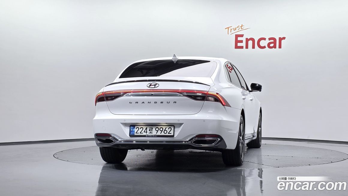 Hyundai Grandeur 2022