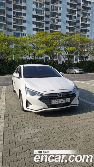 Hyundai AVANTE 2019