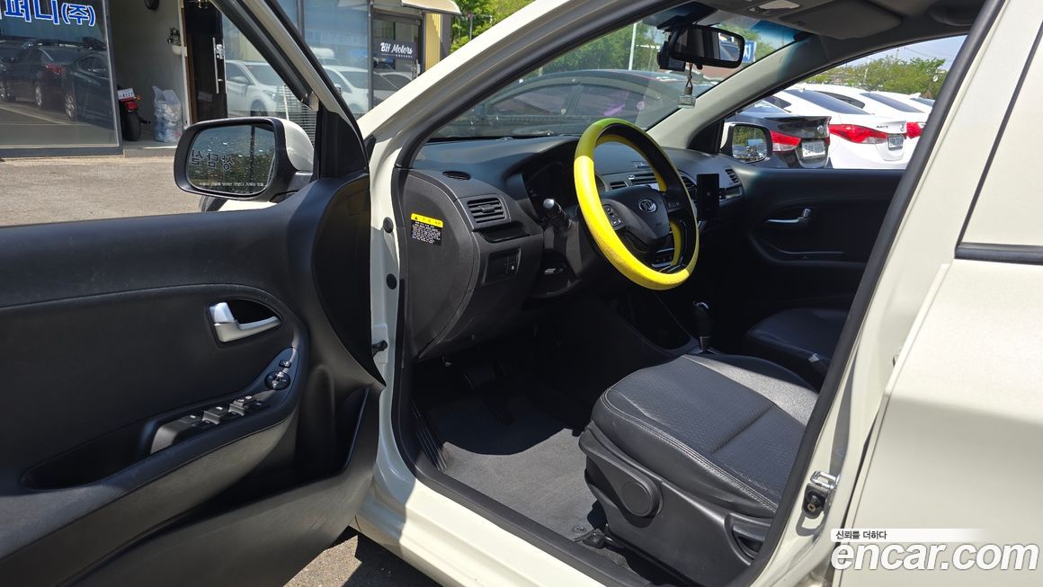 Kia morning 2015