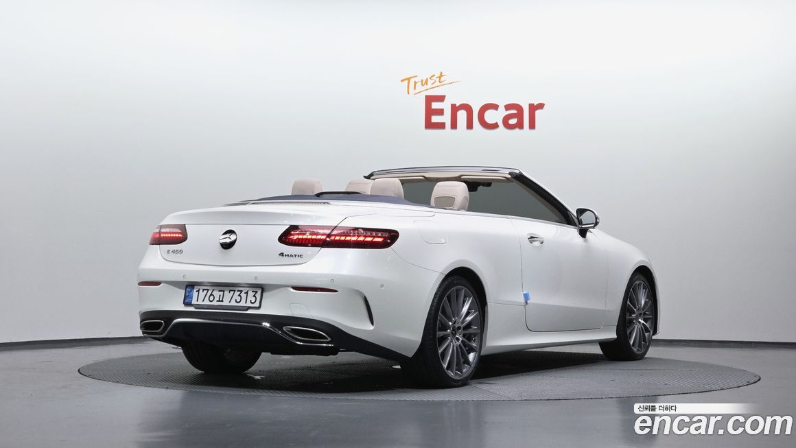 Mercedes-Benz E-Class 2021