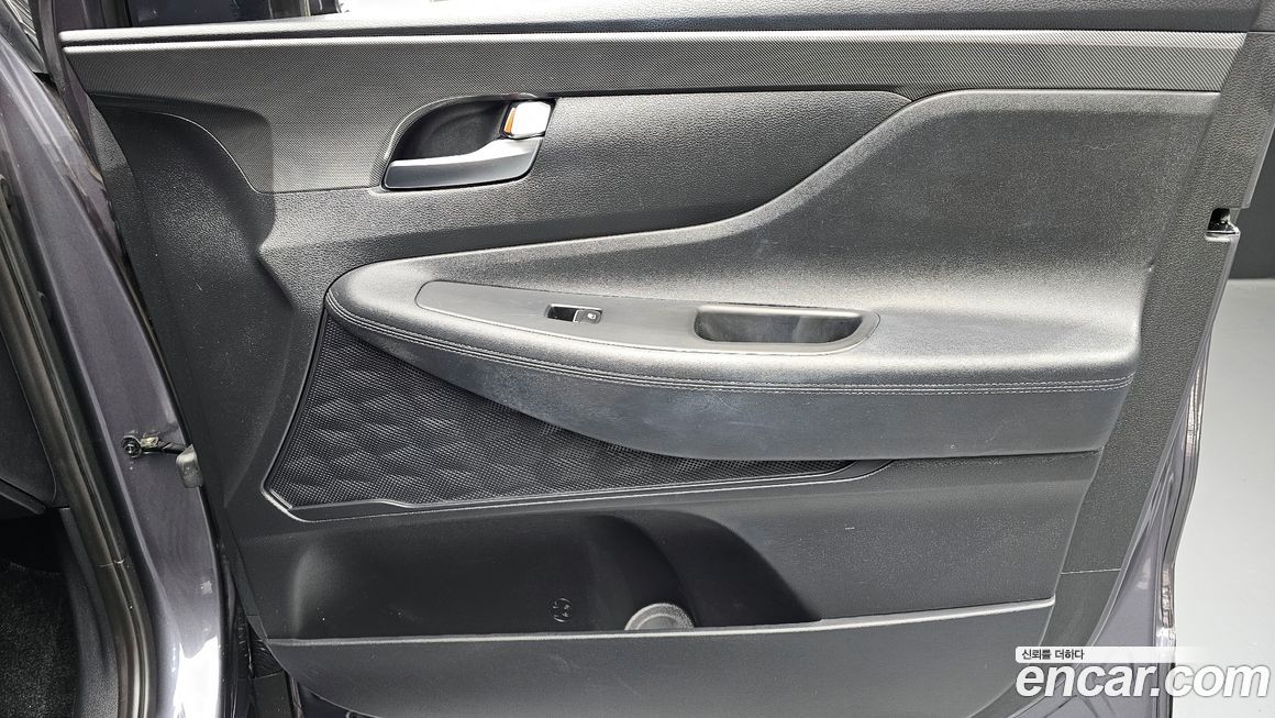 Hyundai Santafe 2023