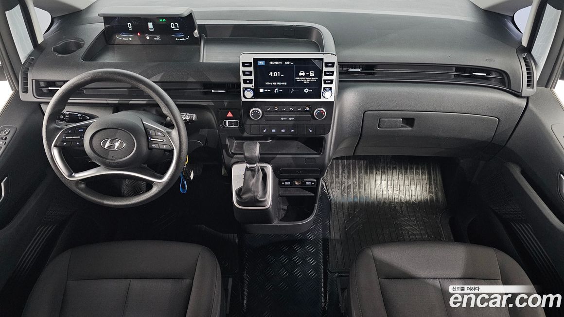 Hyundai Staria 2023