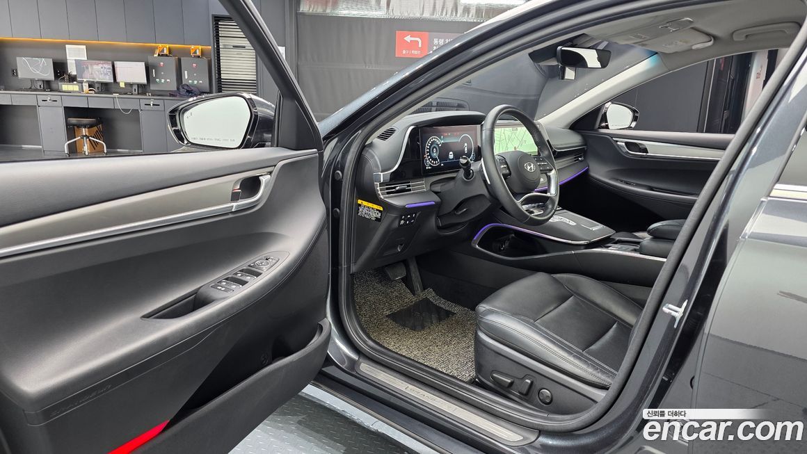 Hyundai Grandeur 2020