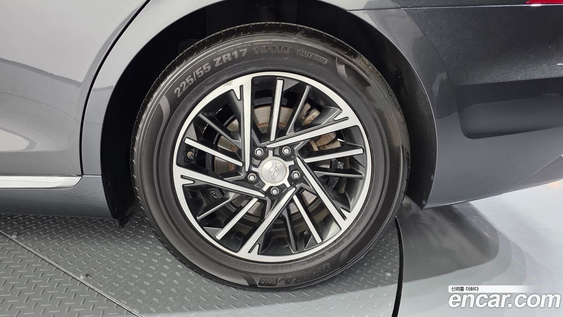 Hyundai Grandeur 2020