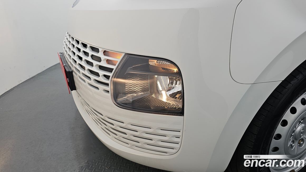 Hyundai Staria 2023