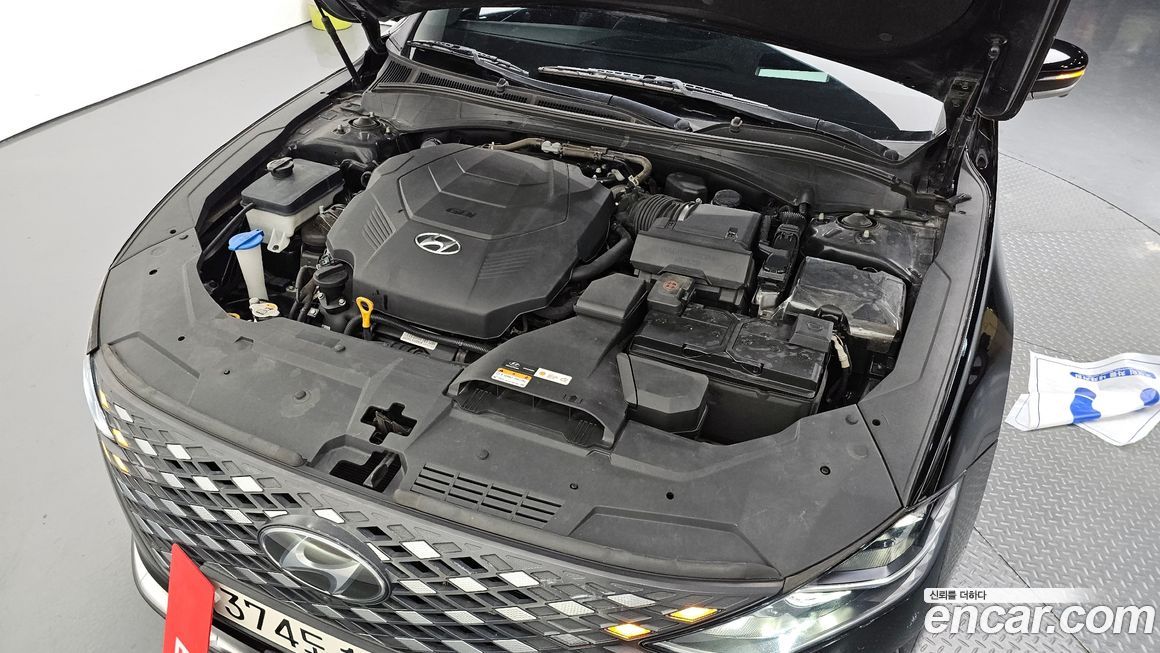 Hyundai Grandeur 2020