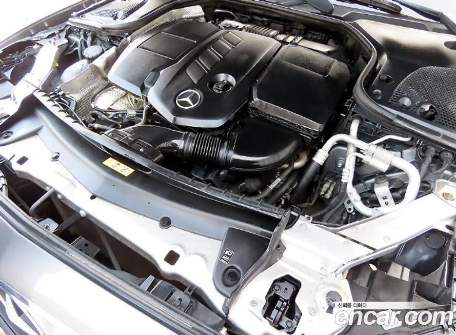 Mercedes-Benz E-Class 2019