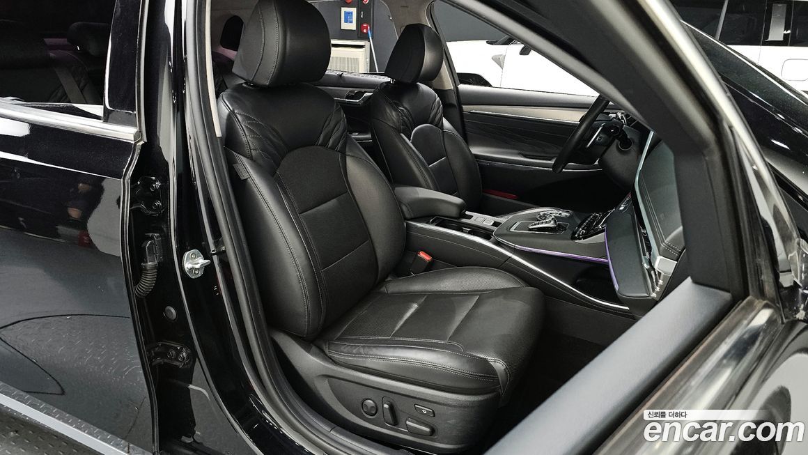 Hyundai Grandeur 2020