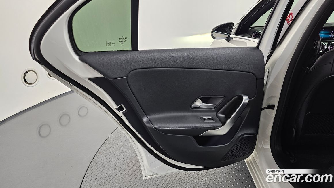 Mercedes-Benz A-Class 2021